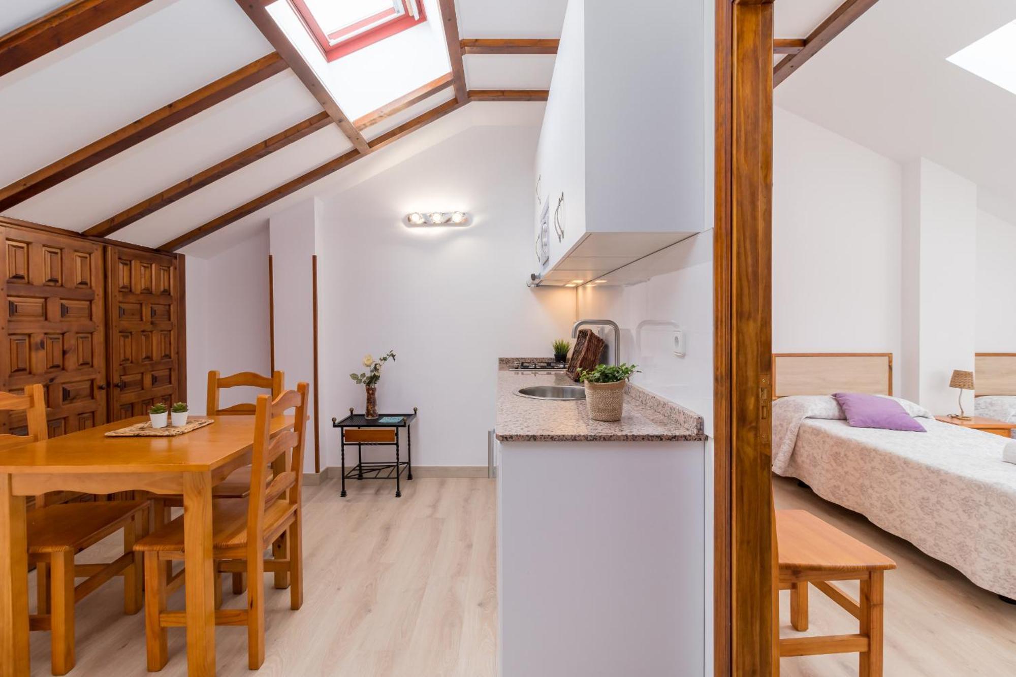 Apartamentos & Bungalows Ubiarco El Acebo By Urbanhosting Dış mekan fotoğraf