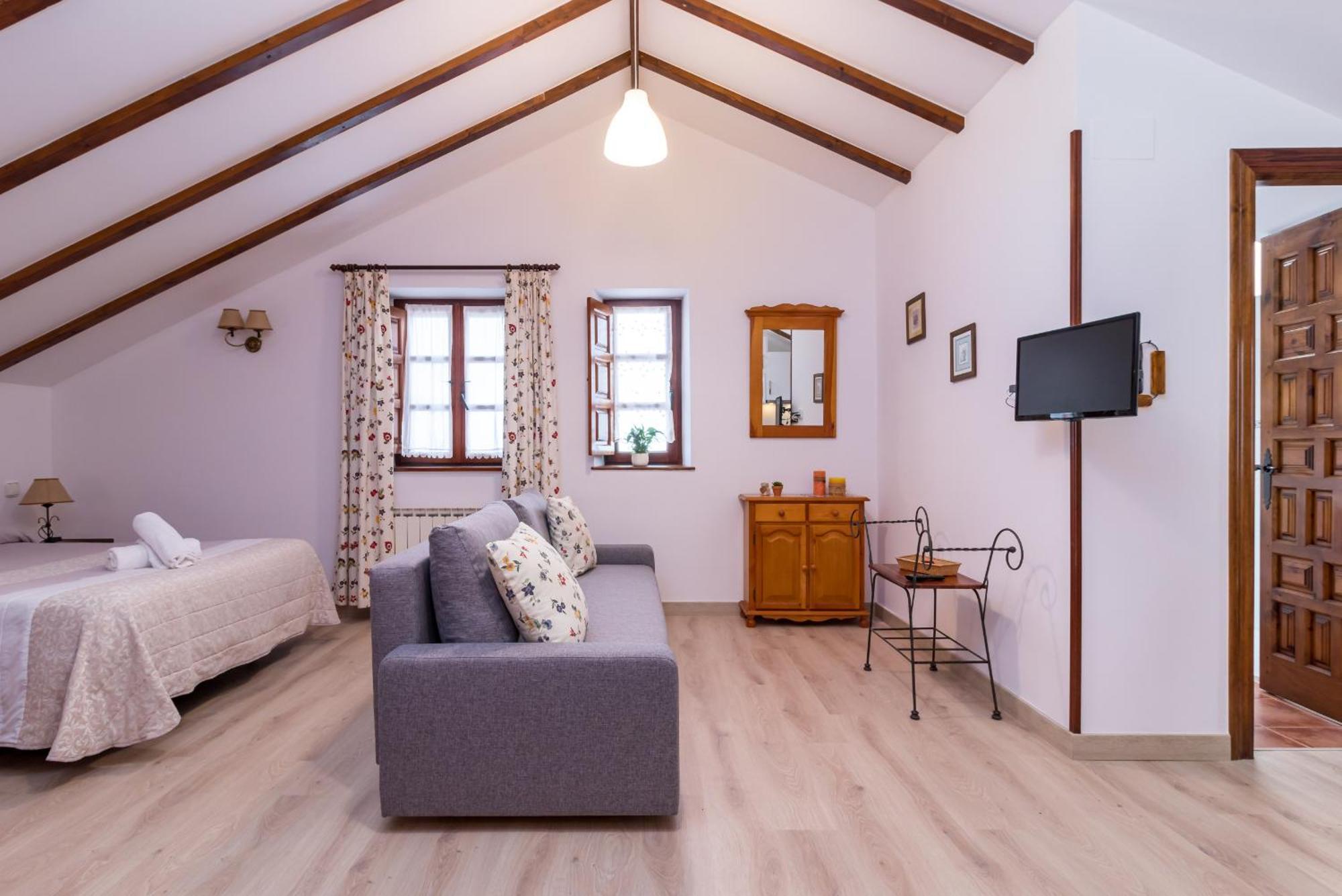 Apartamentos & Bungalows Ubiarco El Acebo By Urbanhosting Dış mekan fotoğraf